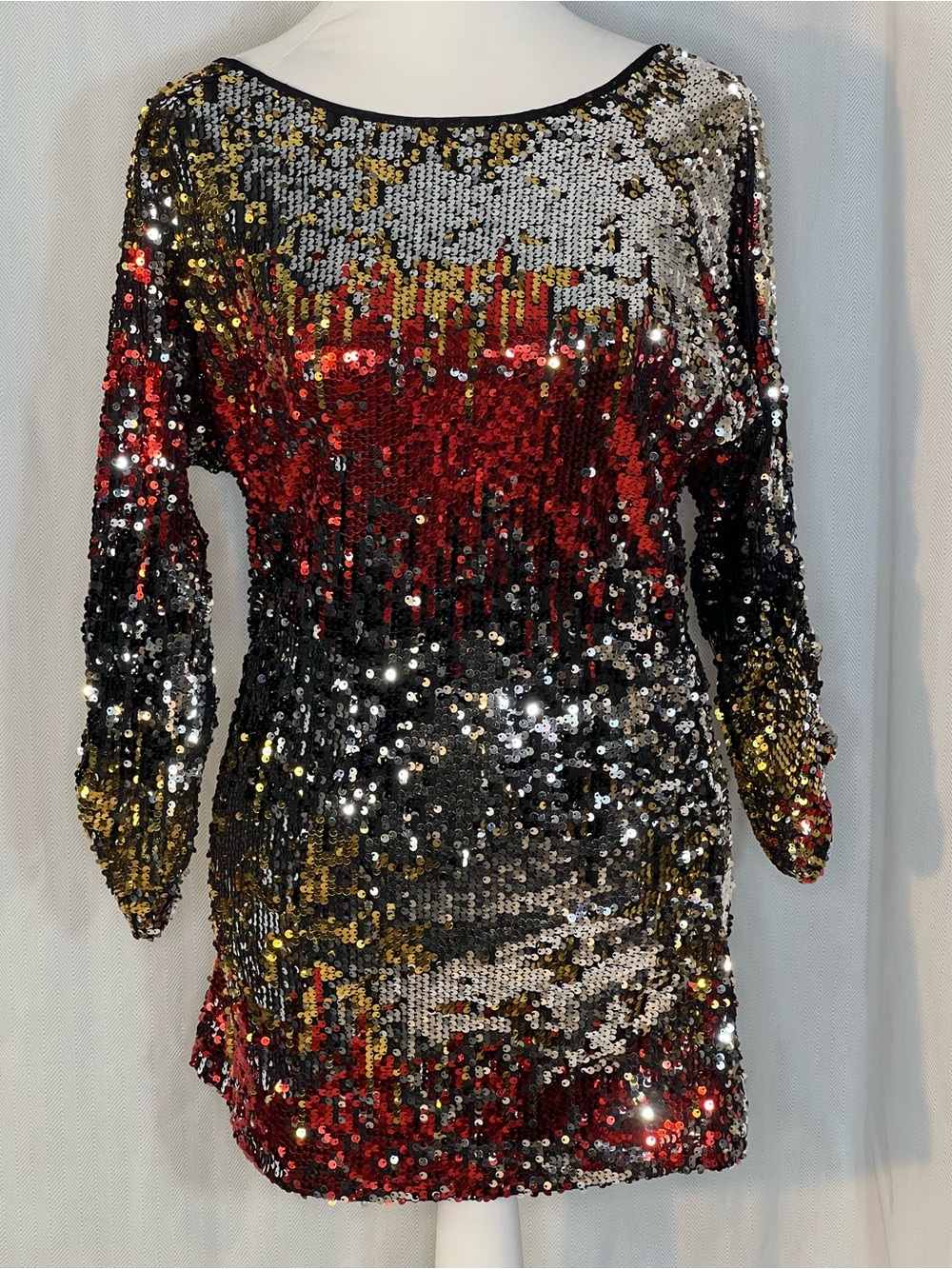 Boston Proper Sequin Mini Dress Red Black Gold & Silver Party Holiday Cold Arm S